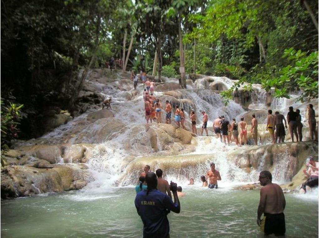 Fisherman'S Point Holiday Ocho Rios Exterior photo